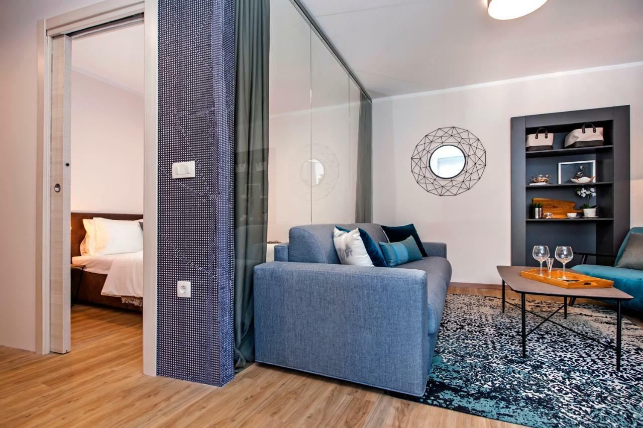 Harmony In Blue Apartment Rovinj Exterior photo